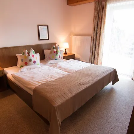 Ausfernerhof エールヴァルト